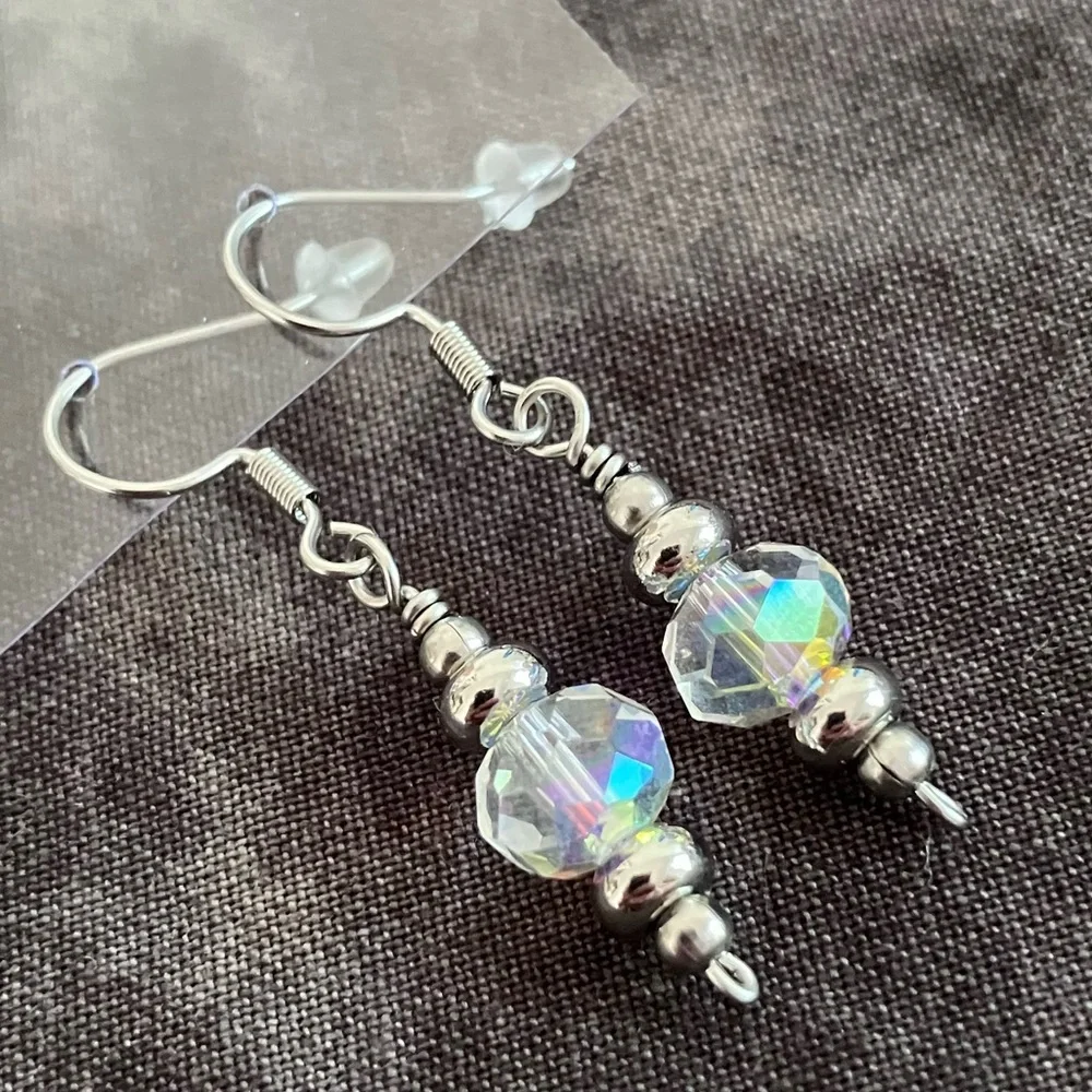 Czech glass and stainless steel dangle earrings - Picture 1 of 5
